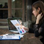 Affiliate Marketing Niches That Thrive During Economic Uncertainty